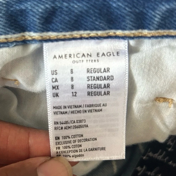 American Eagle Pinstripes Denim High Rise Mom Jeans size 8 - Picture 6 of 7